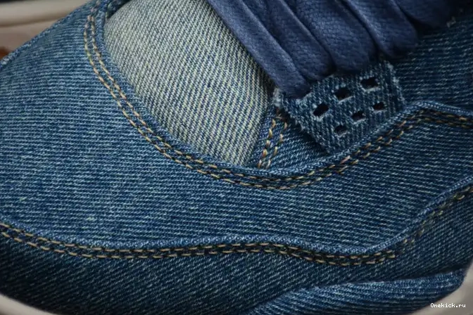 One Kick Nike AO2571-401 Levi's x Air 4 Denim Jordan 0516